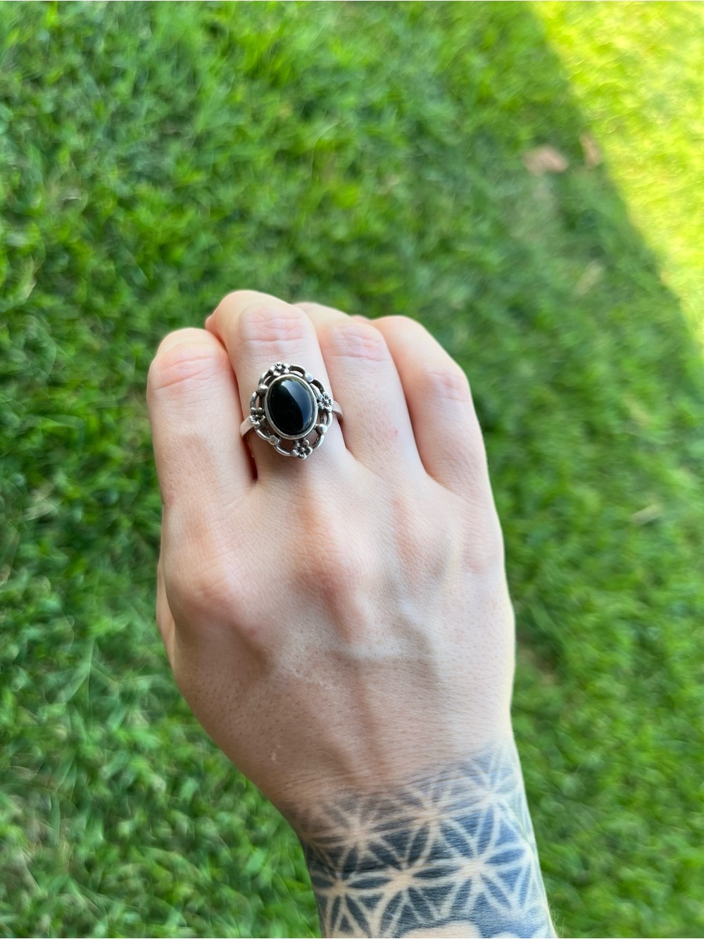 Vintage 925 Sterling Silver Black Onyx Oval Ring size 7